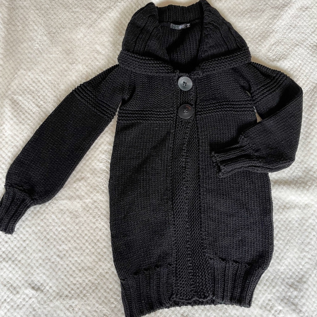 Long Black Liu Jo Knit With Accent Button